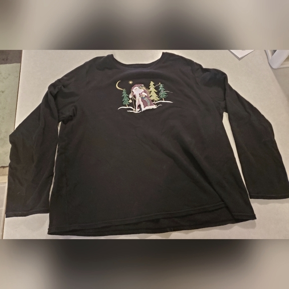 SENT TO THREDUP...Christmas Sweatshirt - Picture 3 of 5